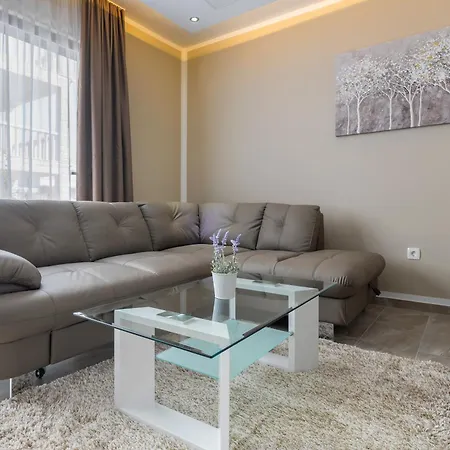 Nicolina Apartment