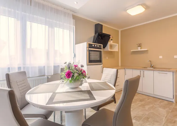 Nicolina Apartamento